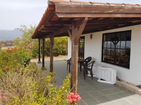 2 bedrooms house with sea view shared pool and furnished garden at Los Llanos 9 km away from the beach